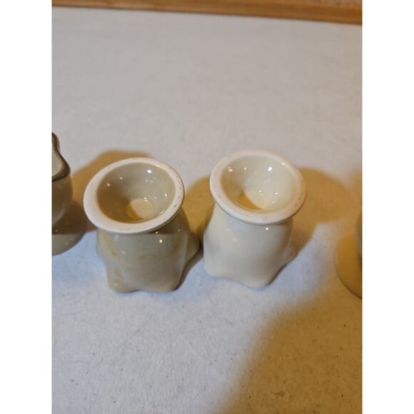 Lot Of 4 Vintage Egg Cup Holders Bunny Rabbit Design - Picture 9 of 9